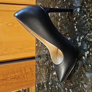 Nine West Black 4" Heels